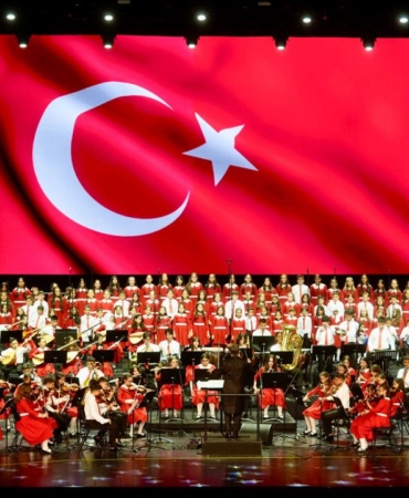 cumhurbaskanligi-cocuk-orkestrasi-ve-korosu-aa-2373495.jpg