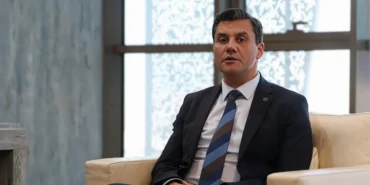 ferdszeyrek.webp.webp