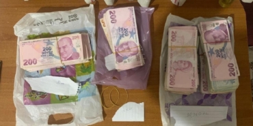 izmirde-fetonun-hucre-evlerine-operasyon-27-tutuklama-1750485594136.jpg