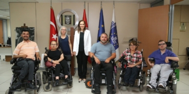 karsiyakada-engellilik-gercegi-sorunlar-beklentiler-ve-cozum-onerileri-raporlasti-2.jpeg