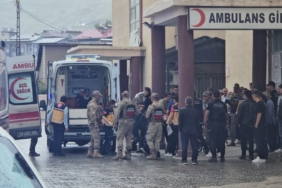 midibus-devrildi-6-asker-yaralandi.jpg