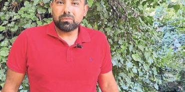 yarali-kusu-elleri-ile-besledi-1749831704914.jpeg