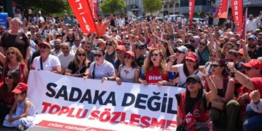 tis-gorusmelerinde-orta-yolu-bulamadilar-1751571545718.jpg