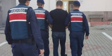 izmirde-teror-propagandasina-operasyon-3-gozalti-1754651952865.jpg