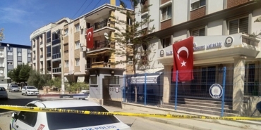 izmirde-2-polisin-sehit-oldugu-saldirida-gozalti-sayisi-27ye-yukseldi-suphelilerden-biri-iran-uyrukl.jpeg