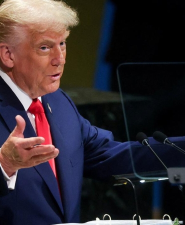 trump-2400810.jpg
