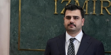 ak-parti-genel-sekreteri-inan-izmirde-konustu-ak-partinin-turkiyesi-ozgur-bir-turkiyedir-17616541962.jpeg