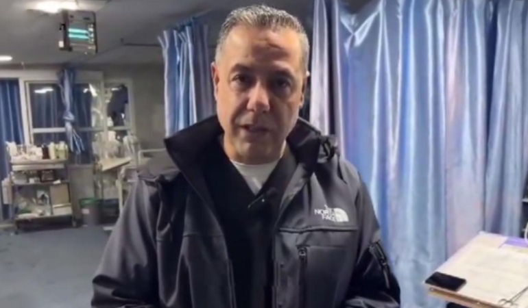 Soykırımcı İsrail tarafından tutulan Dr. Ebu Safiyye, gardiyanlar tarafından tehdit ediliyor.