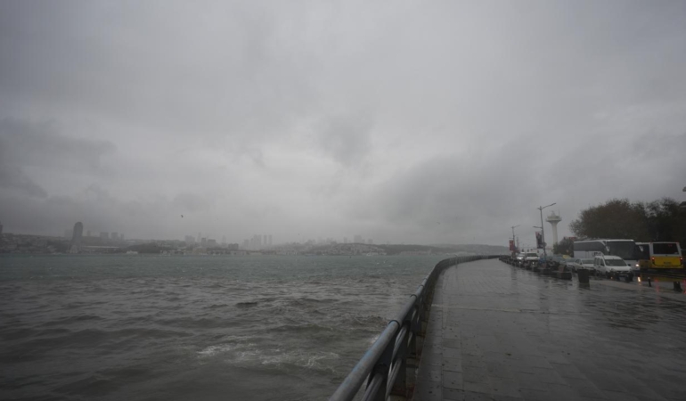 istanbul-saganak-aa-2306011.jpg