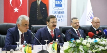 tobb-baskani-hisarciklioglu-eskisehir-de-konustu-1037.jpg