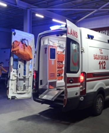 ambulans-stok-2259034.jpg