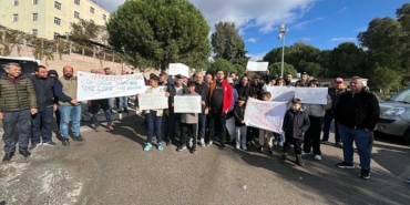 izmir-bucada-cop-tepkisi-artik-nefes-alamiyoruz-1764506794775.jpg