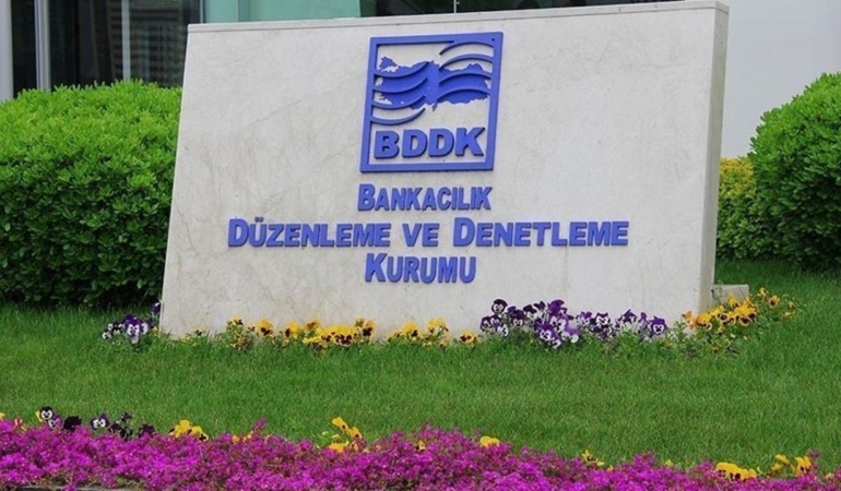 İran Bankası Bank Mellat’ın Türkiye’deki faaliyet izni iptal edildi.