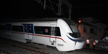 izmirde-izban-treninin-carptigi-kisi-hayatini-kaybetti-1767204515187.jpeg