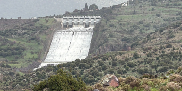 izmirde-asiri-yagislar-sonrasi-barajlardan-kontrollu-su-birakiliyor-1770999682617.png