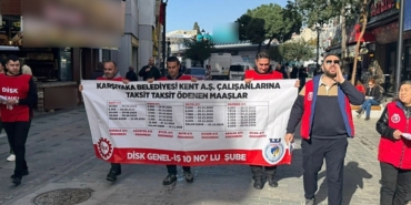 karsiyaka-belediyesinde-isciler-isyanda-aylardir-maaslari-odenmiyor-1771237223078.jpg