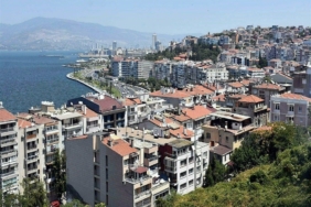 uzmani-acikladi-izmirde-korkutan-veri-binalarin-yuzde-36si-kacak-1770280525595.jpg
