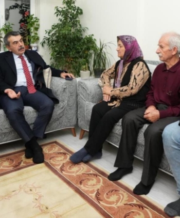 mustafa-ciftci-yusuf-tekin-taziye-aa-2444576.jpg