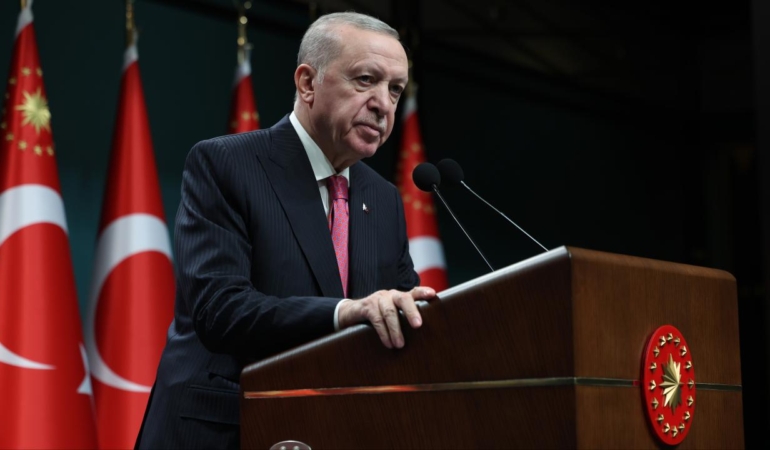 Cumhurbaşkanı Erdoğan, İtalya Başbakanı Meloni’yi kutladı.