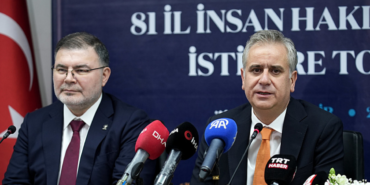 ak-partili-yalcindan-izmirde-chpli-belediyelere-sert-tepki-kontrolden-cikmis-bir-chpli-belediyeliler.png