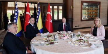 erdogan-bosna-heyet-2454654.jpg