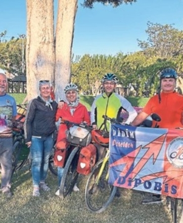 2-bin-kilometre-pedal-cevirip-bergamaya-geldiler-1777659027693.jpeg