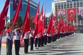 izmirde-19-mayis-coskusu-1779187850295.jpeg