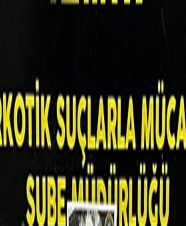 izmirde-narkotik-baskini-karabaglar-karsiyakada-kilolarca-kokain-ele-gecirildi-1778165232434.png