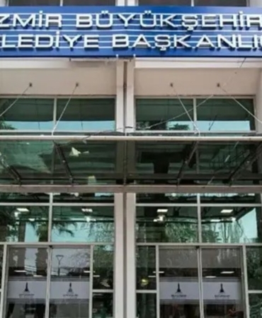 izmirdeki-yolsuzluk-sorusturmasinda-yeni-gelisme-o-isimler-tutuklandi-1778576257240.jpeg