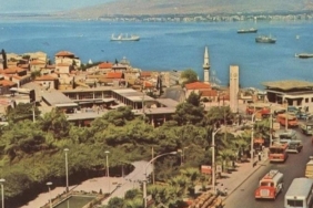 izmirin-eski-hali-ortaya-cikti-iste-o-tarihi-fotograflar-1778578776919.jpg