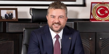 buca-belediye-baskani-gorkem-duman-gorevden-uzaklastirildi-1780896583159.jpeg
