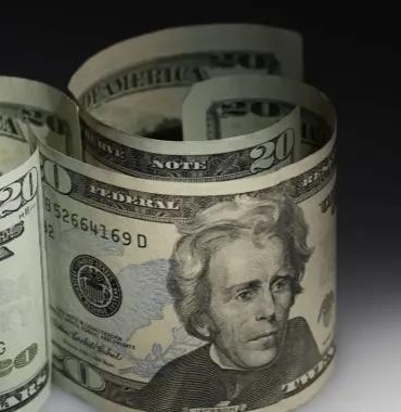 doviz-kurlarinda-yukselis-suruyor-dolar-euro-ve-sterlin-yeni-gune-artisla-basladi-6054.jpg