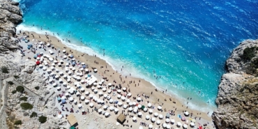 izmirin-mavi-bayrakli-plajlari-ilce-ilce-liste-1782629907444.jpg