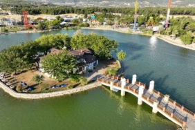 izmirliler-buraya-akin-ediyor-sicaktan-kacanlarin-adresleri-belli-oldu-iste-yazin-serinleten-en-guze.jpeg