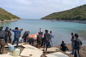 izmirde-gocmen-operasyonu-1785007343548.jpeg