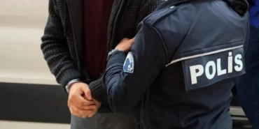 izmirde-ogrenci-evi-gorunumlu-suc-agi-polis-baskininda-gercek-ortaya-cikti-1784648257738.png