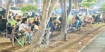 izmirde-sicaklara-karsi-cay-ve-cigdem-keyfi-1783884648426.jpeg