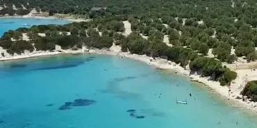 izmirin-gobeginde-sakli-cennet-desifre-oldu-oraya-gidenler-hayatinin-sokunu-yasiyor-iste-tatil-rotas.webp