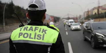 trafik-yowa_cover.jpg
