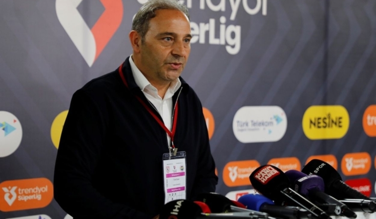 Fuat Çapa: “Fenerbahçe oyunu daha iyi sergiledi”