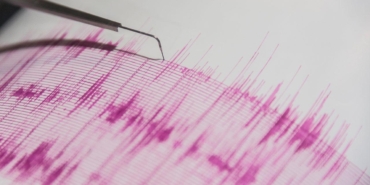 deprem-2480656.jpg