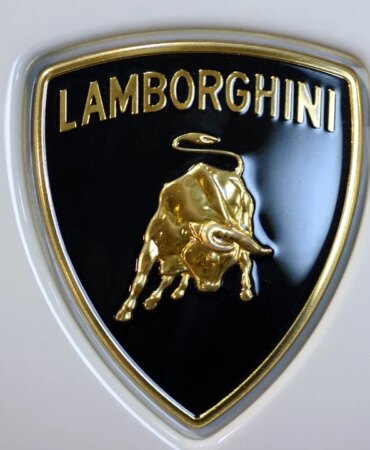 hak-ettigi-degeri-gormeyen-5-lamborghini-modeli-gaai.jpg