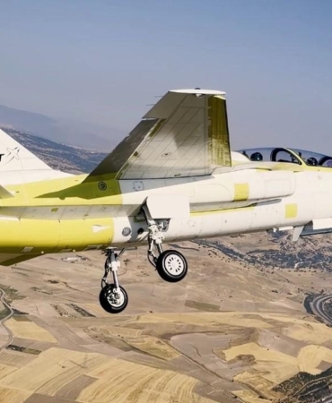 hurjet-aa-2485880.jpg