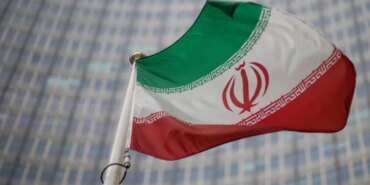 iran-bayragi-ffnd_cover.jpg