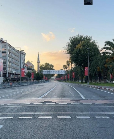 istanbul-zafer-bayrami-trafikdha-2485803.jpg