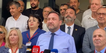 izmirde-chp-ile-yeni-parti-arasinda-cep-telefonu-kavgasi-yargi-yolu-gorundu-1788192869801.png