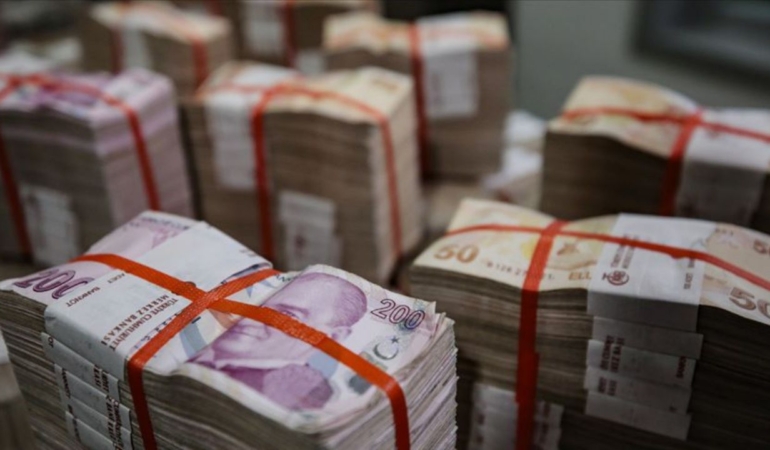Bankacılık sektörünün varlık büyüklüğü Temmuz ayında 53,8 trilyon lira olarak belirlendi.