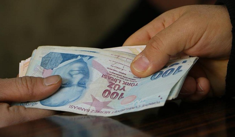 para-yardimi-1477237.jpg