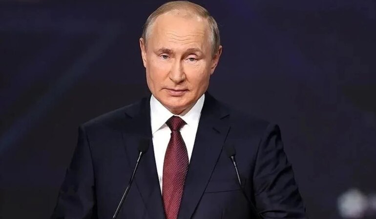 Putin’den Ukrayna ile ilgili açıklama: Müzakereleri Rusya’nın menfaatleri çerçevesinde yürüteceğiz.