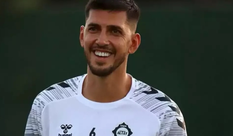 Ceyhun Gülselam’dan ayrılma kararı alındı.